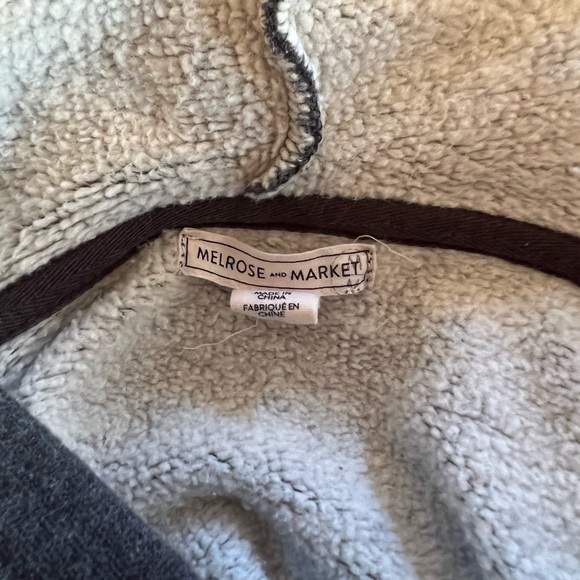 Melrose and Market cropped hoodie - Picture 5 of 6